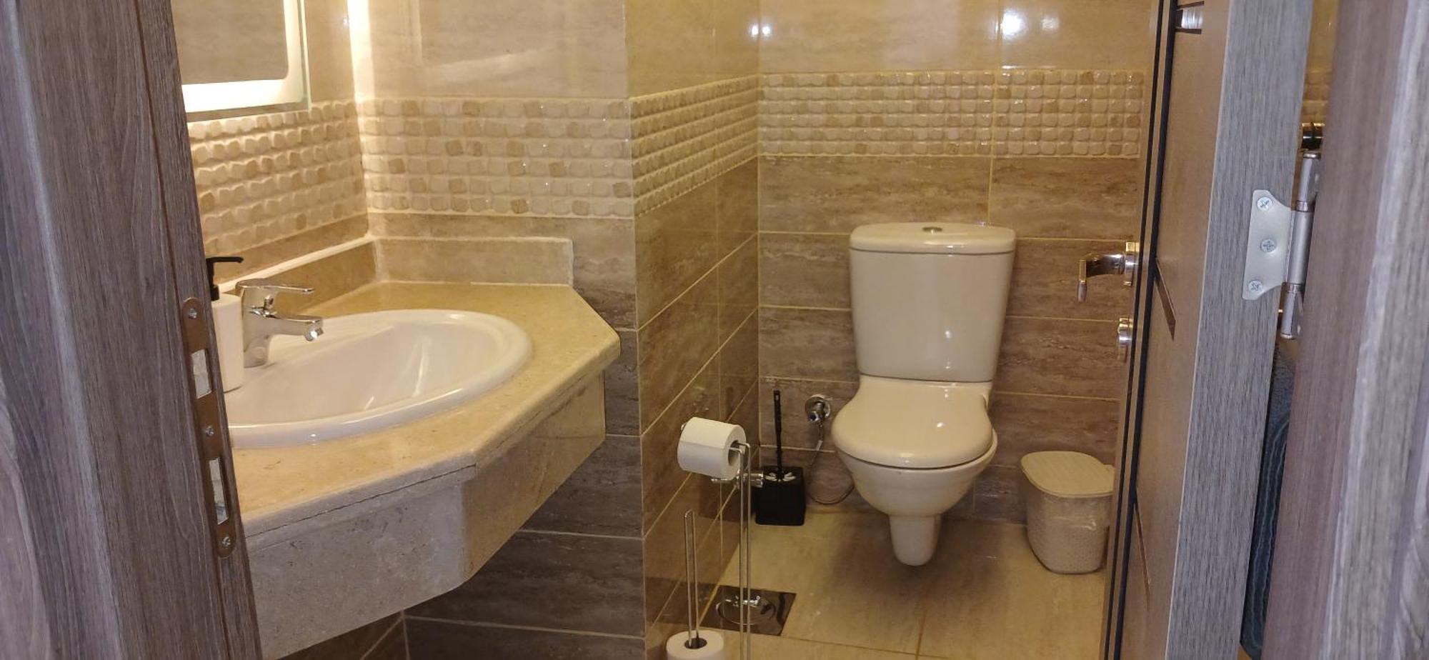 Hills Sea View Апартаменти