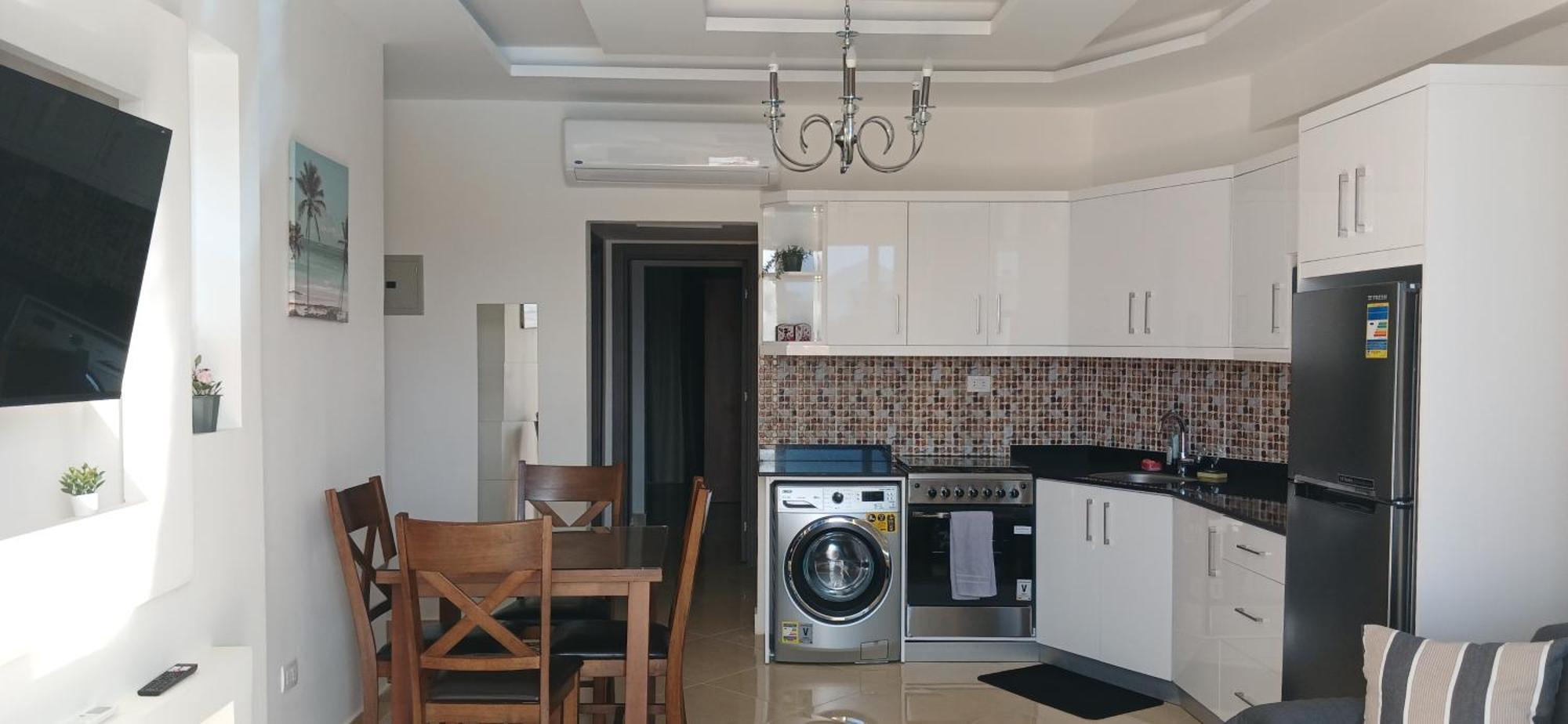 Hills Sea View Апартаменти *