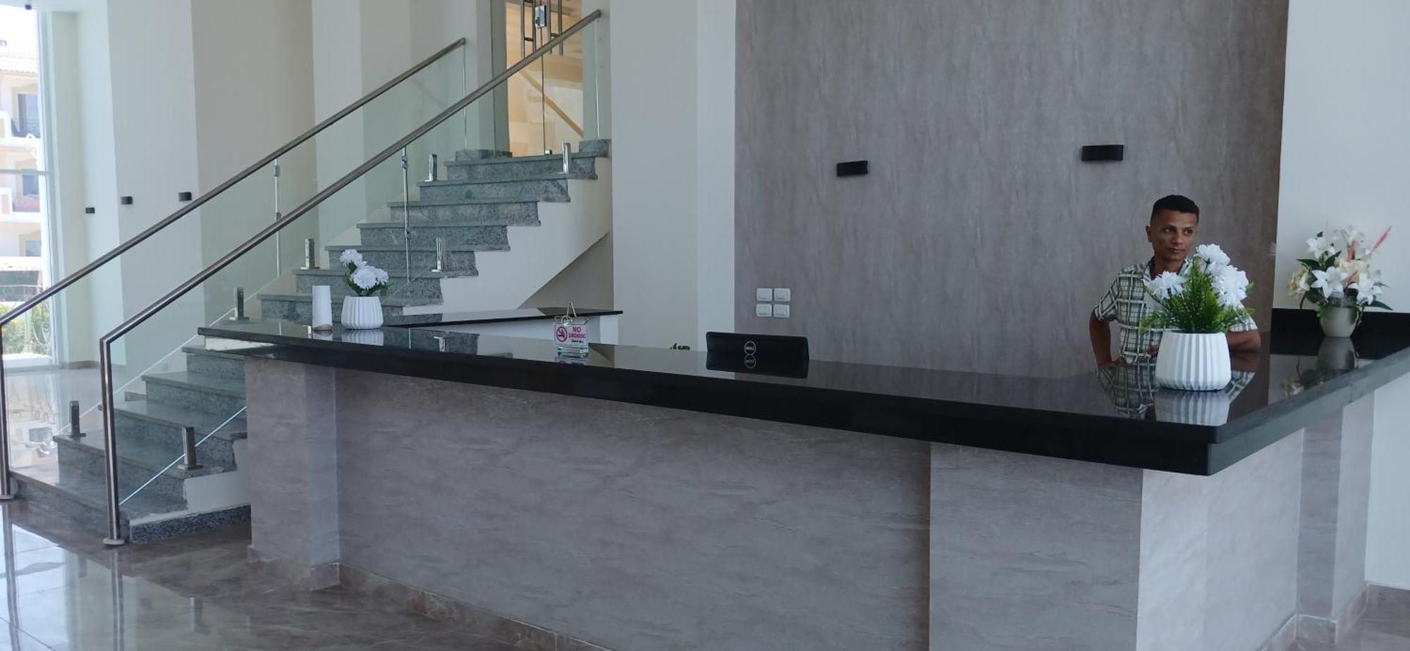 Hills Sea View Апартаменты